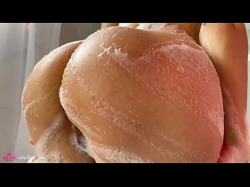 ❤️ Brunete masturbē makstiņu ar vibratoru līdz intensīvam orgasmam dušā Sekss video pie lv.japangaysex.ru ❌️